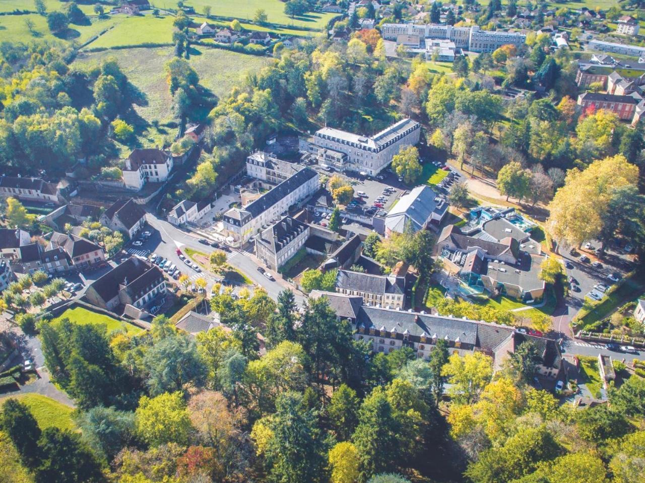 Grand Hotel De Bourbon-Lancy - Spa Et Restaurant - Logis Dış mekan fotoğraf