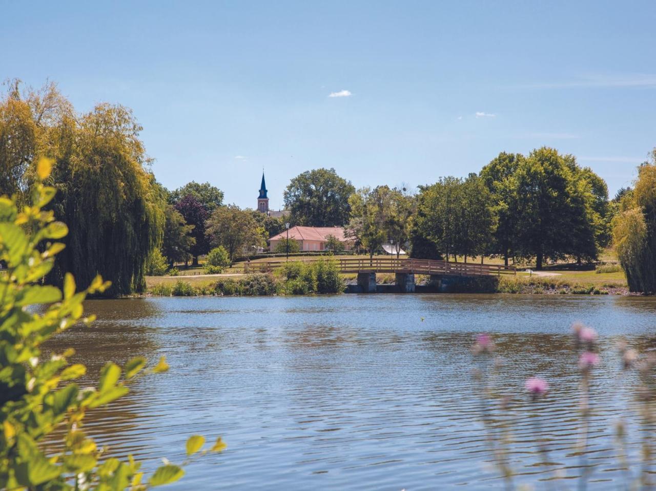 Grand Hotel De Bourbon-Lancy - Spa Et Restaurant - Logis Dış mekan fotoğraf