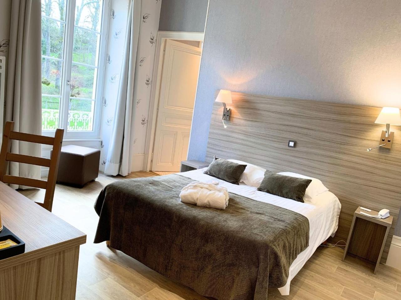 Grand Hotel De Bourbon-Lancy - Spa Et Restaurant - Logis Dış mekan fotoğraf